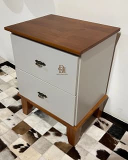 Mesinha de Cabeceira com 2 Gavetas (UNIDADE) miniatura 1