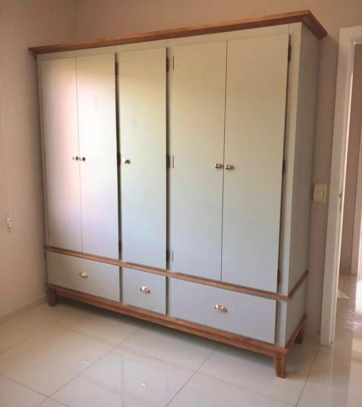 Roupeiro Padrão de 5 Portas - Linha 900 1